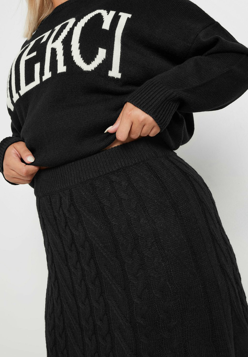 Юбка А-силуэта CABLE KNIT Yours Clothing, антрацит
Юбка А-силуэта CABLE KNIT Yours Clothing, антрацит