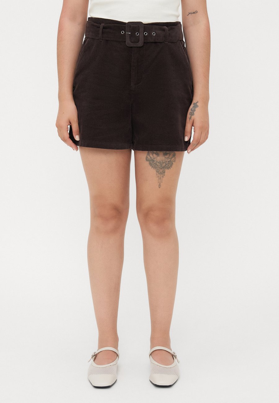 Шорты ONLY Petite ONLNESSA BELT, Seal Brown/Brown
Шорты ONLY Petite ONLNESSA BELT, Seal Brown/Brown