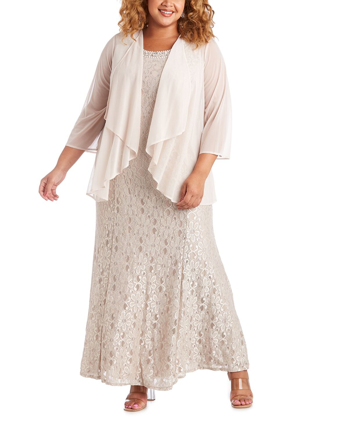 Платье больших размеров и прозрачная накладка R & M Richards
Платье больших размеров и прозрачная накладка R & M Richards