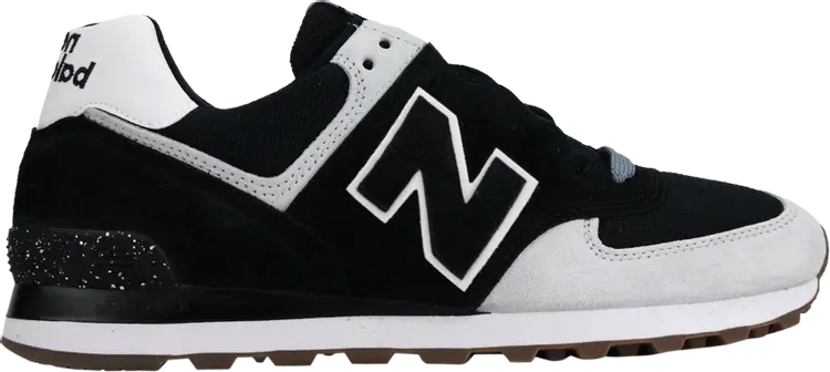 Кроссовки New Balance 574 Made in USA, черный/белый
Кроссовки New Balance 574 Made in USA, черный/белый