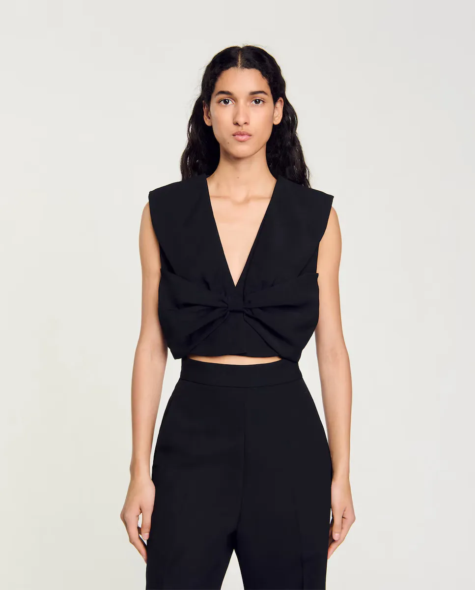 Короткий женский топ с макси-бантом Sandro, черный 
Короткий женский топ с макси-бантом Sandro, черный