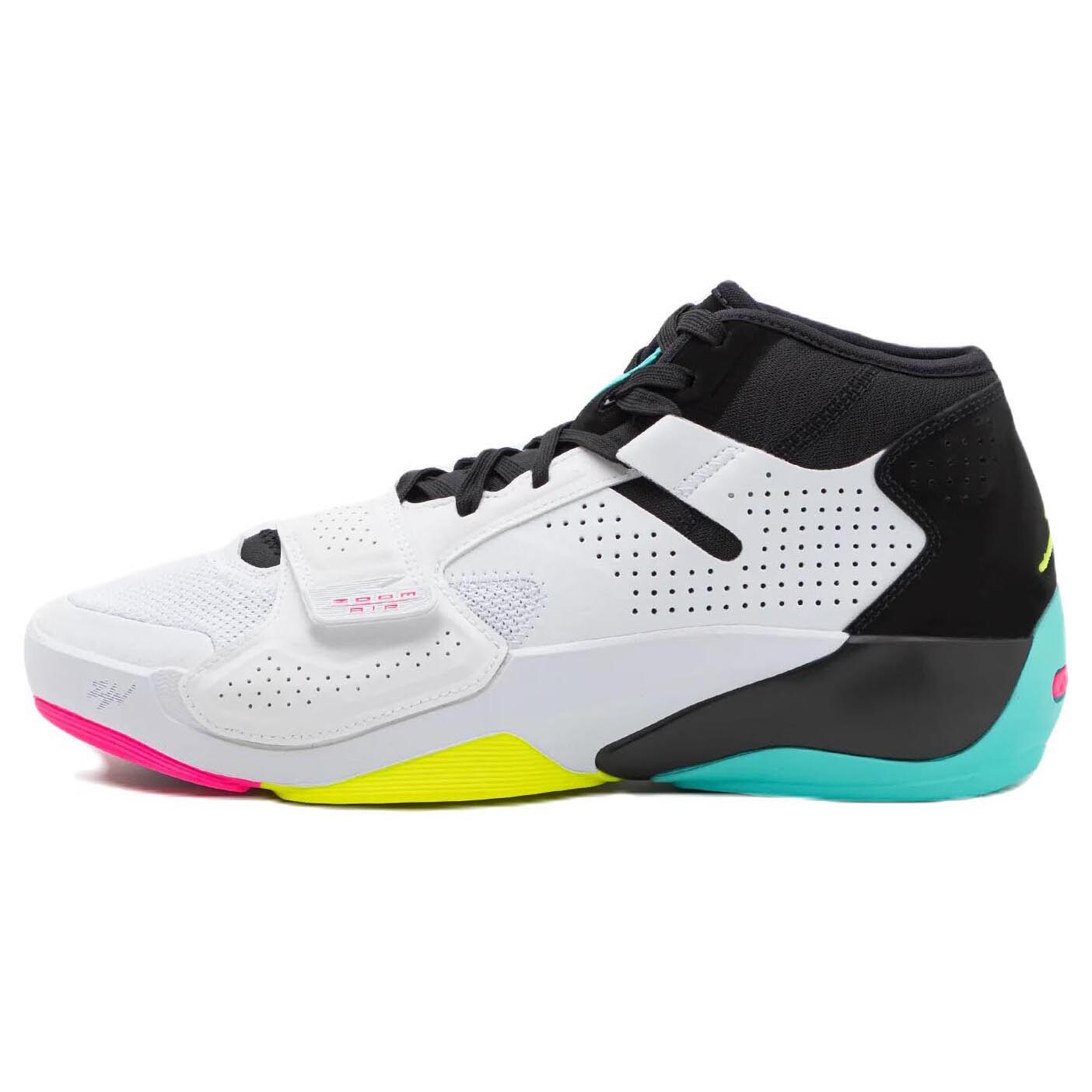 Кроссовки Nike Air Jordan Zion 2, белый/черный
Кроссовки Nike Air Jordan Zion 2, белый/черный