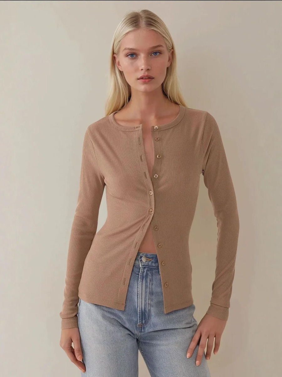 Вязаный кардиган Hiccup, мокко
Вязаный кардиган Hiccup, мокко