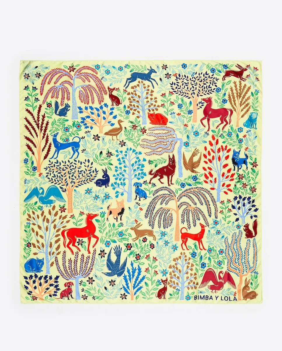 Женский платок с разноцветным узором Bimba y Lola
Женский платок с разноцветным узором Bimba y Lola