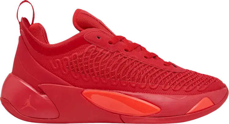 Кроссовки Jordan Luka 1 GS For The Love, красный
Кроссовки Jordan Luka 1 GS For The Love, красный