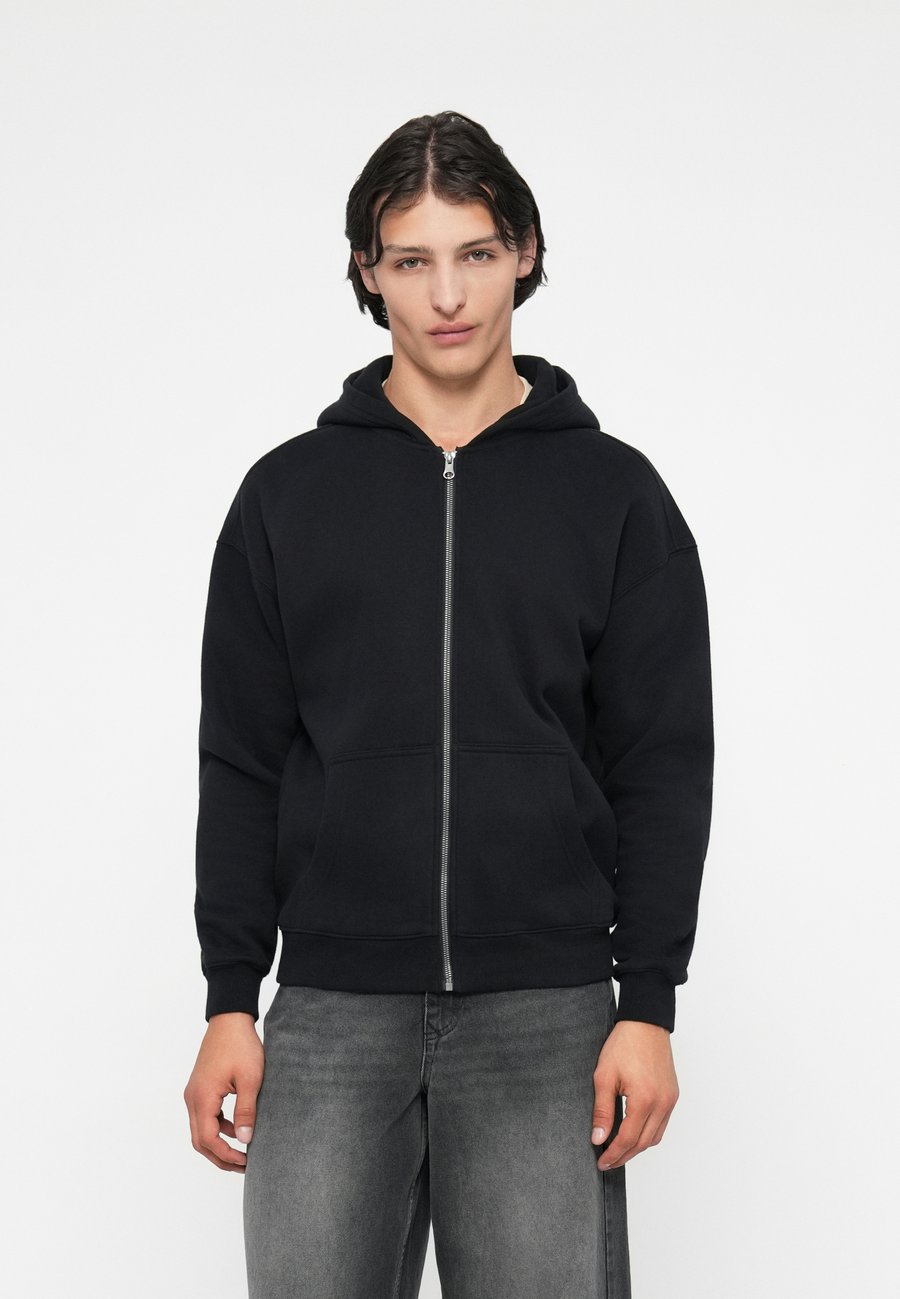 Толстовка Hollister Co. BOXY, Black
Толстовка Hollister Co. BOXY, Black
