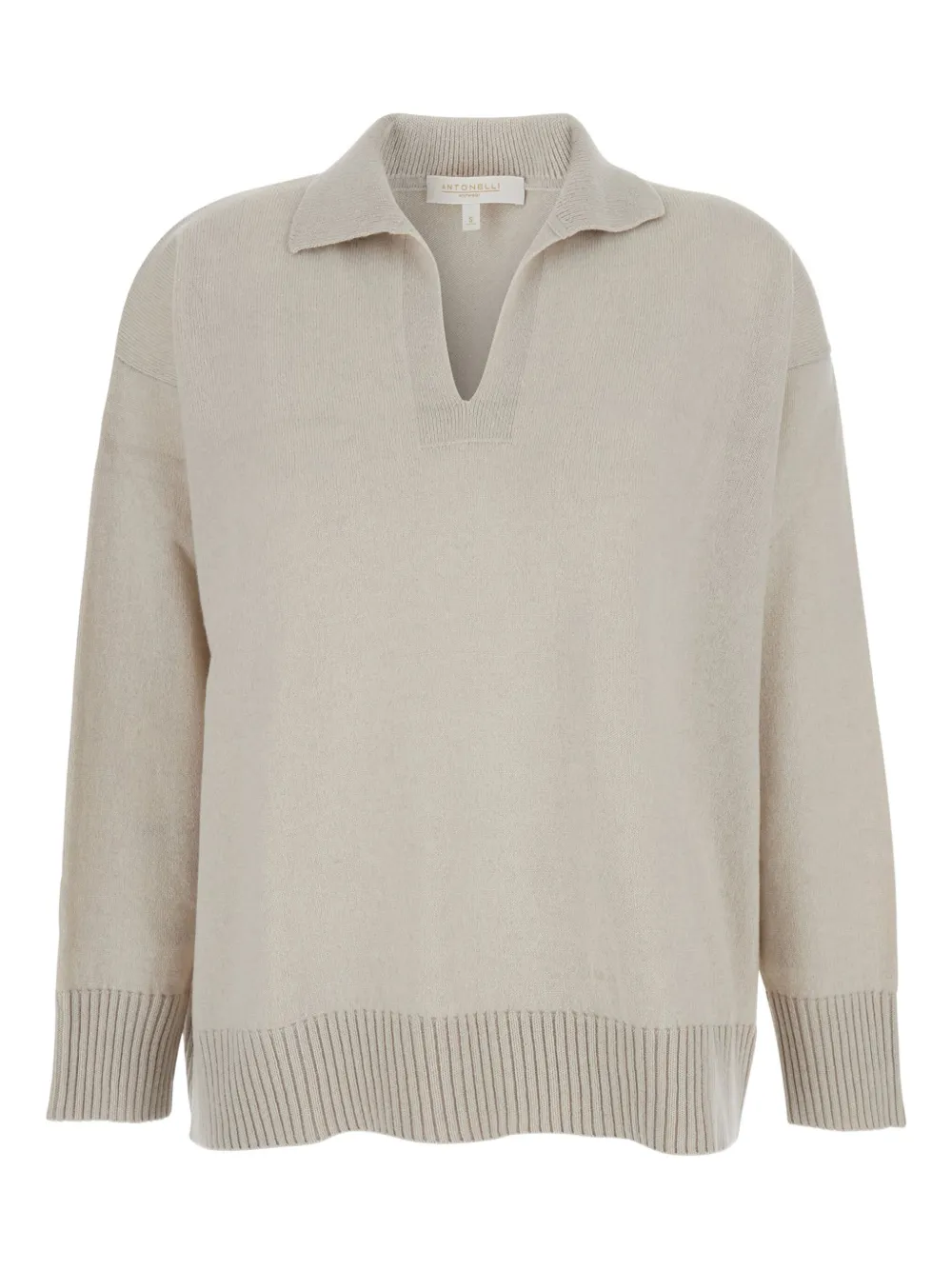 Вязаный свитер Augusto с V-образным вырезом Antonelli, нейтральный
Вязаный свитер Augusto с V-образным вырезом Antonelli, нейтральный