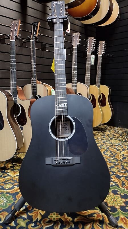 Мартин DX Джонни Кэш Martin DX Johnny Cash
Мартин DX Джонни Кэш Martin DX Johnny Cash