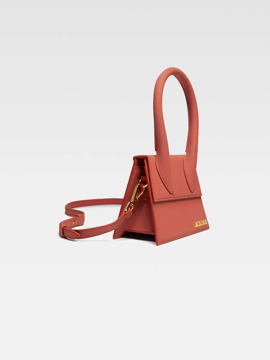 Кожаная сумочка Ле Чикито мойен Jacquemus, темно-красный
Кожаная сумочка Ле Чикито мойен Jacquemus, темно-красный