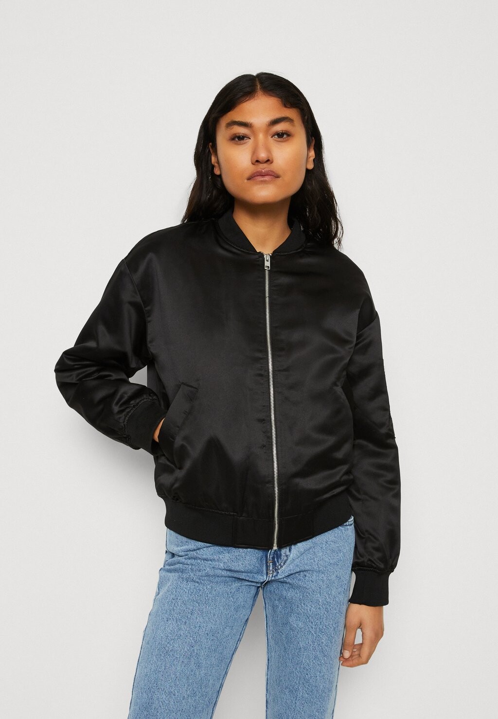 Куртка бомбер JJXX, черный
Куртка бомбер JJXX, черный