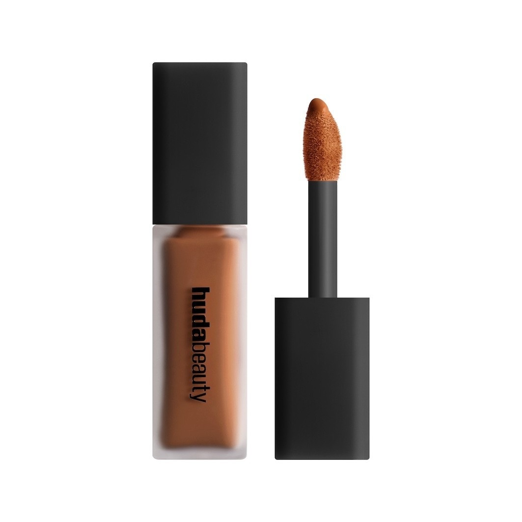 Корректор #fauxfilter luminous matte liquid Huda Beauty, hazelnut, объем 9 мл
Корректор #fauxfilter luminous matte liquid Huda Beauty, hazelnut, объем 9 мл