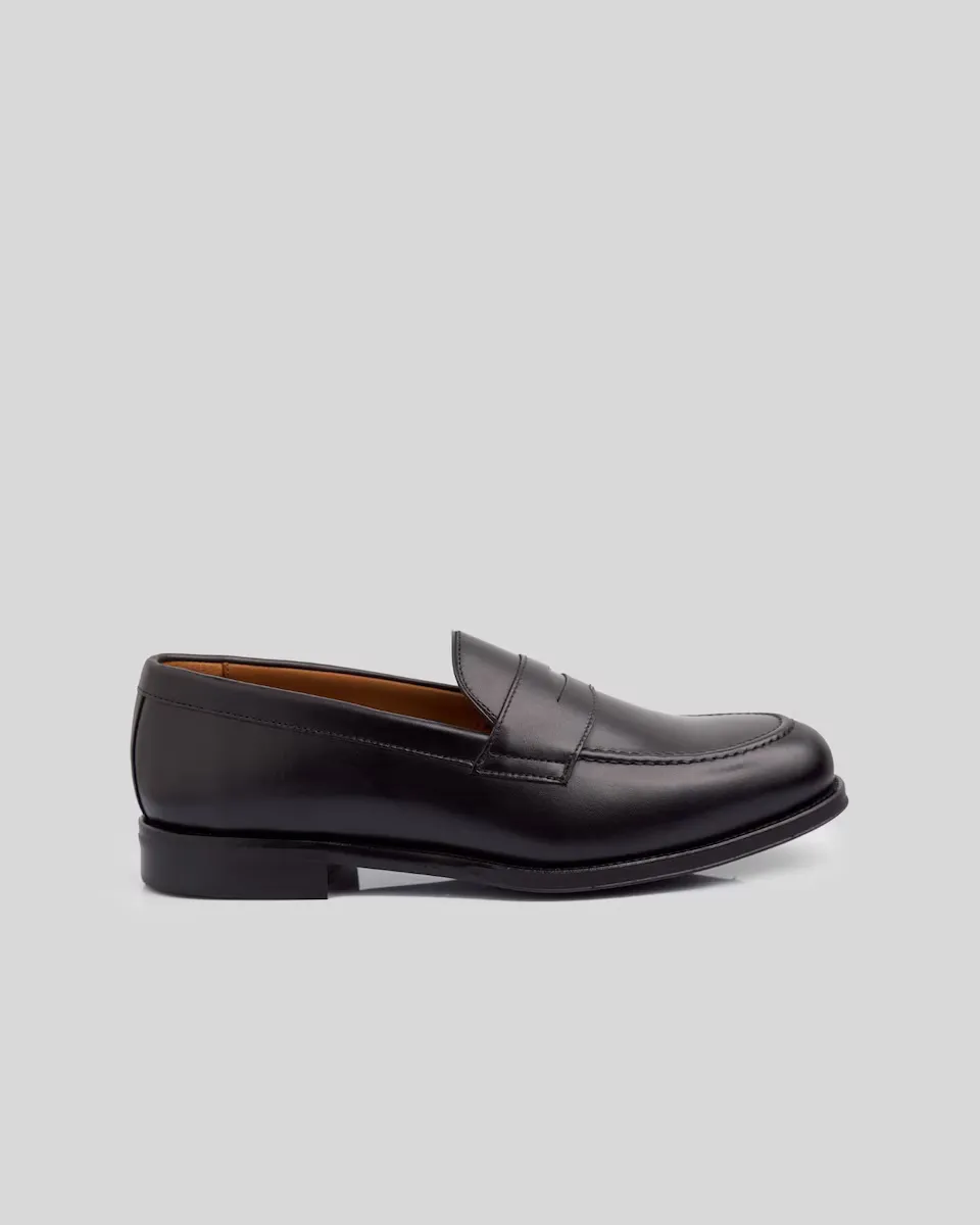 Мужские кожаные лоферы черного цвета Silbon, черный
Мужские кожаные лоферы черного цвета Silbon, черный