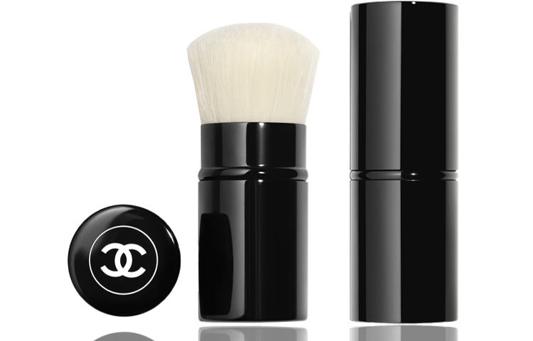 Кисти для макияжа унисекс CHANEL
Кисти для макияжа унисекс CHANEL