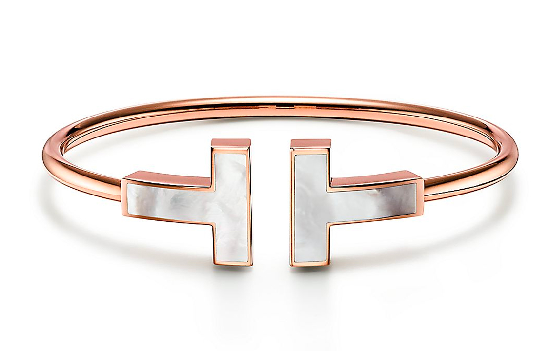 Халцедоновый браслет для женщин TIFFANY & CO.
Халцедоновый браслет для женщин TIFFANY & CO.