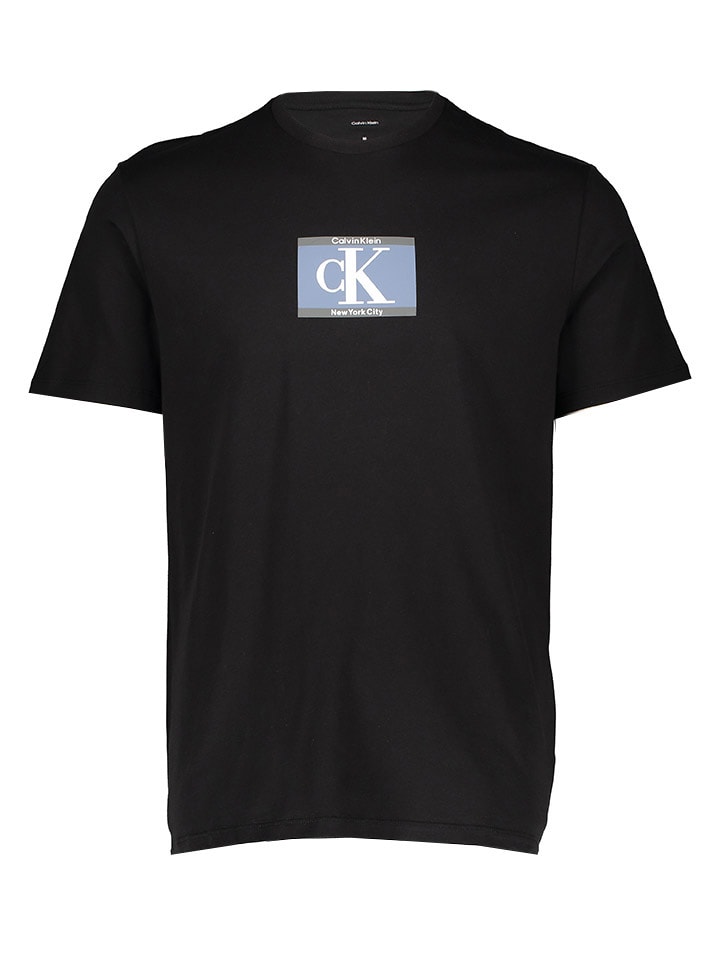 Calvin Klein Черная рубашка
Calvin Klein Черная рубашка