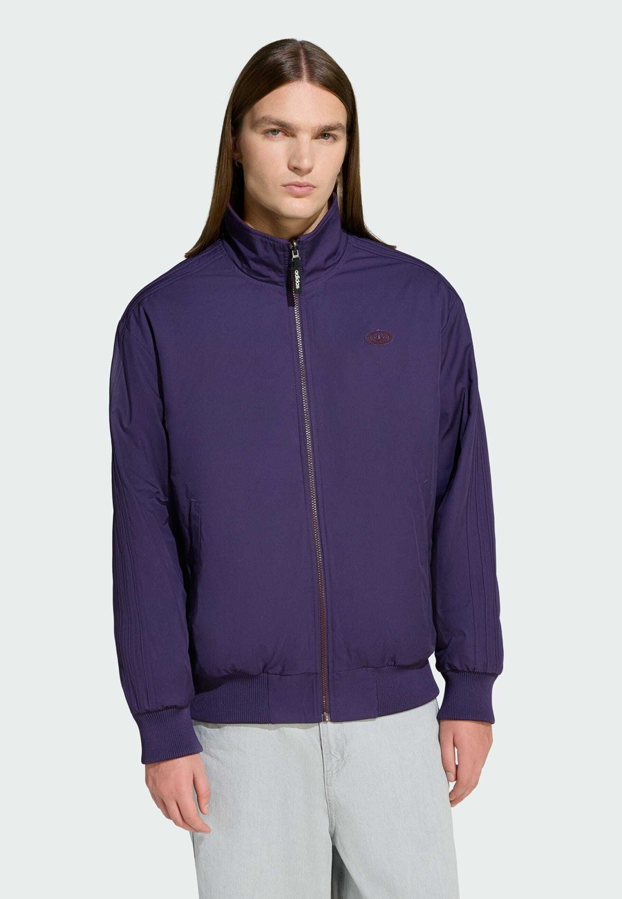 Куртка Adidas Originals FIREBIRD JACKET, Aurora Plum Aurora Ruby/Dark Purple
Куртка Adidas Originals FIREBIRD JACKET, Aurora Plum Aurora Ruby/Dark Purple
