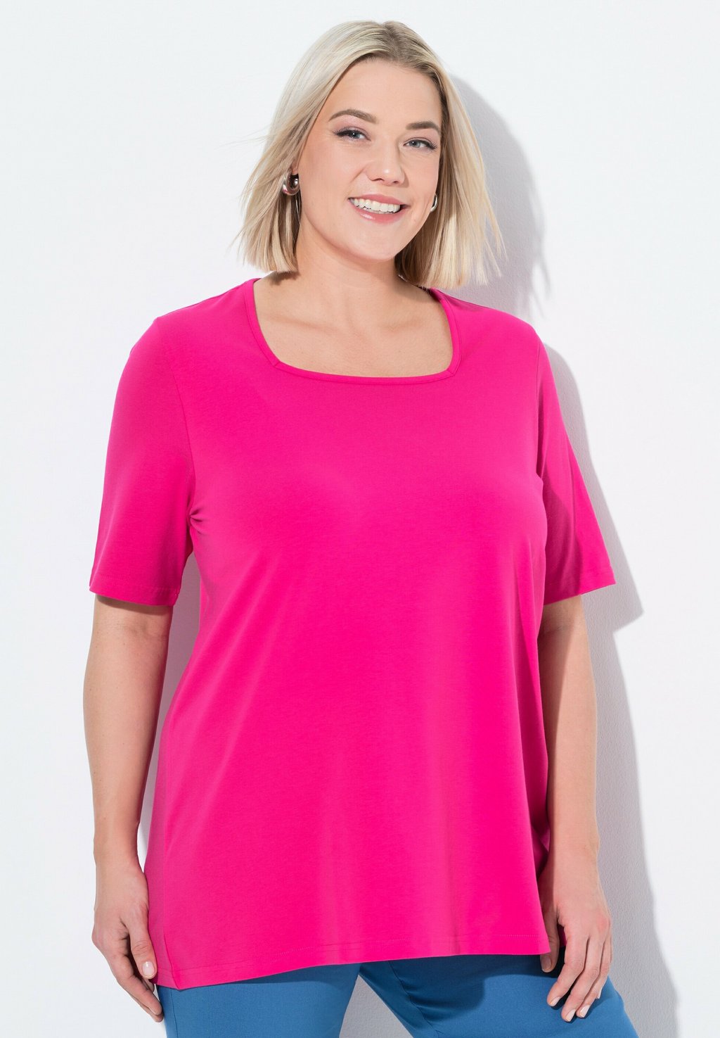 Базовая футболка CARREE-AUSSCHNITT HALBARM Ulla Popken, сиреневый
Базовая футболка CARREE-AUSSCHNITT HALBARM Ulla Popken, сиреневый