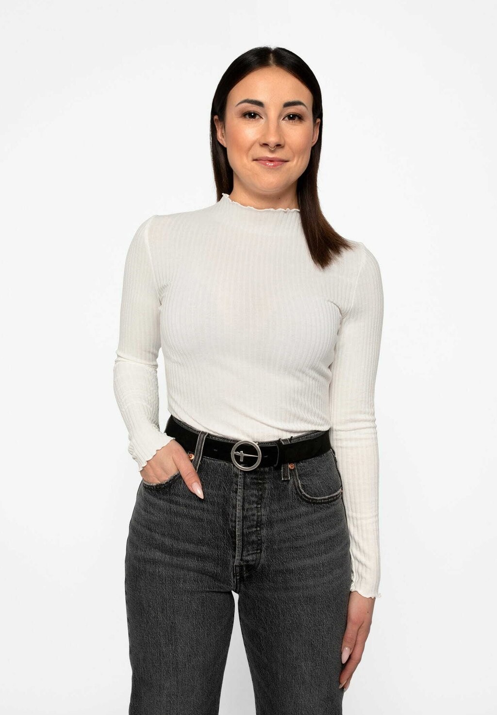 Ремень ESSENTIAL CLASSICS Tamaris, цвет schwarz
Ремень ESSENTIAL CLASSICS Tamaris, цвет schwarz