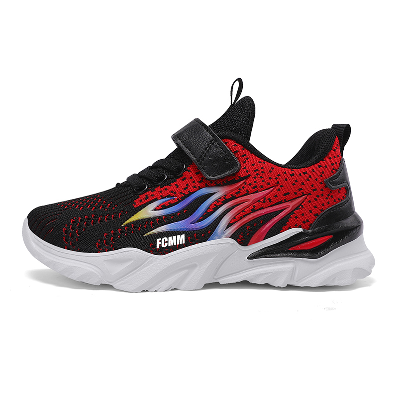 Детские кроссовки для бега FCMM, черный/красный
Детские кроссовки для бега FCMM, черный/красный