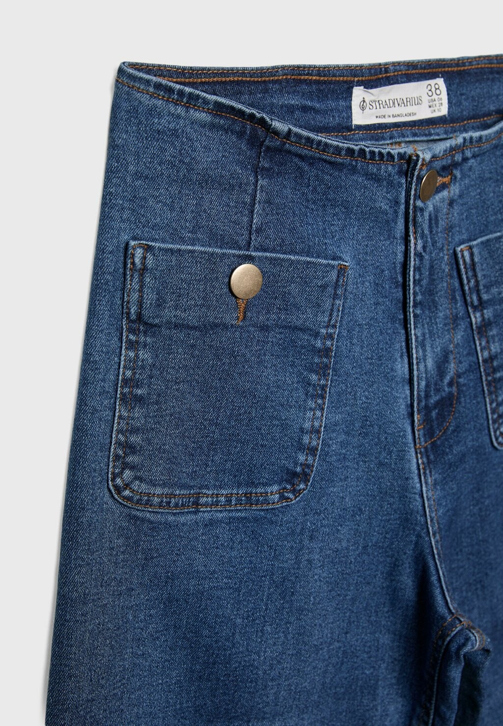 Расклешенные джинсы MINIMALIST WITH POCKETS Stradivarius, синий
Расклешенные джинсы MINIMALIST WITH POCKETS Stradivarius, синий