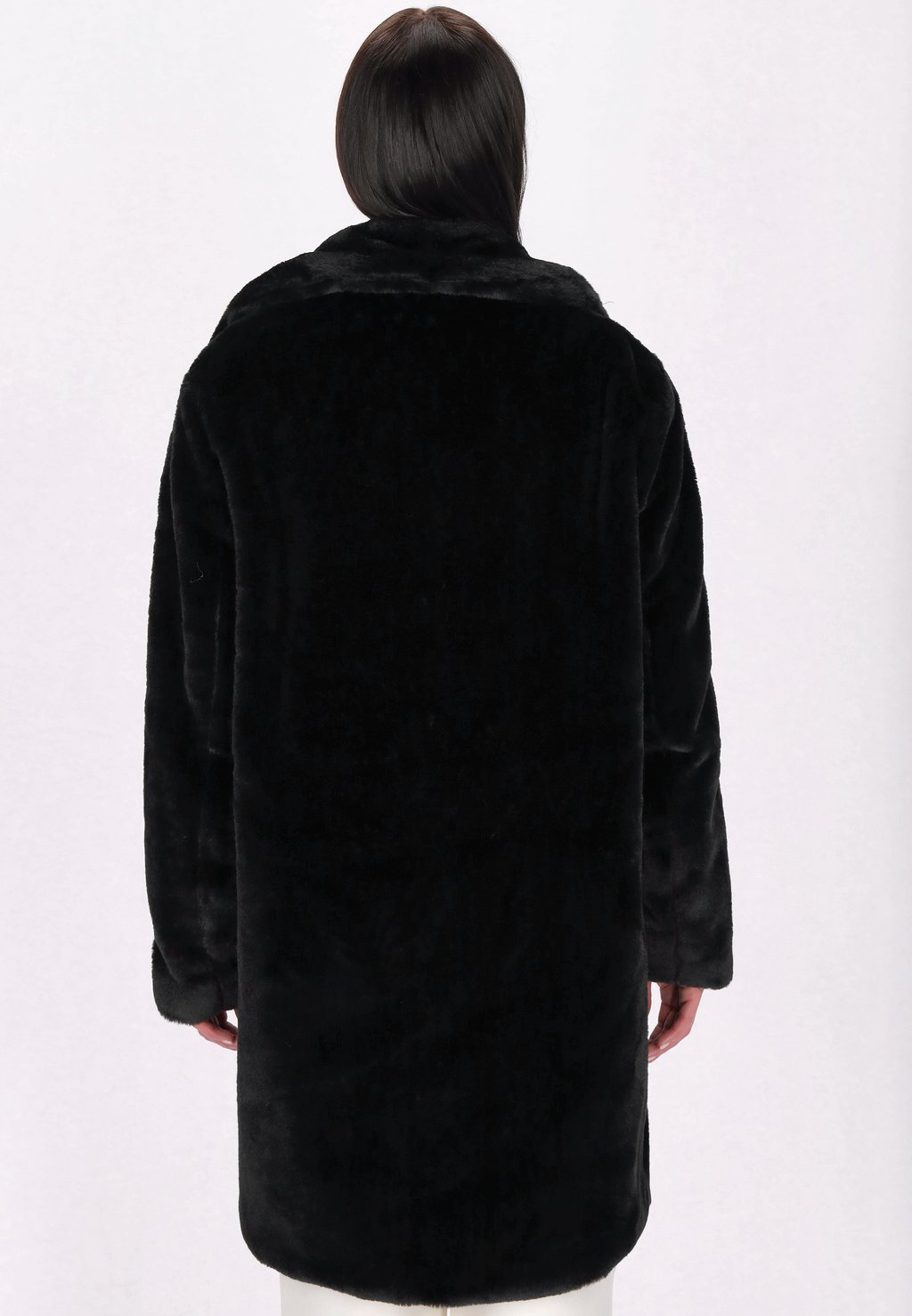 Зимнее пальто usha, черный
Зимнее пальто usha, черный