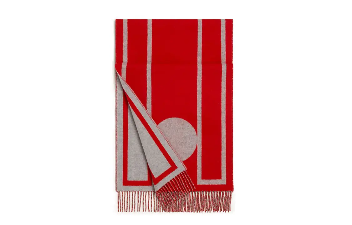 Кашемировый шарф Hermes красный женский
Кашемировый шарф Hermes красный женский