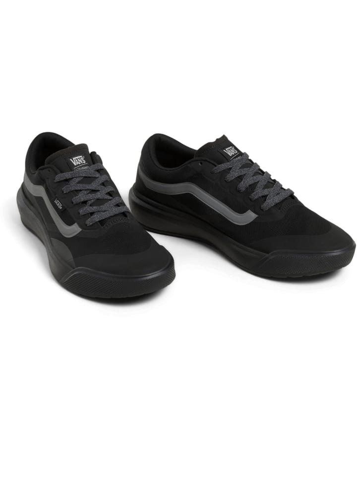 Кроссовки "MTE Ultrarange 2.0 Rw" черного цвета Vans
Кроссовки "MTE Ultrarange 2.0 Rw" черного цвета Vans