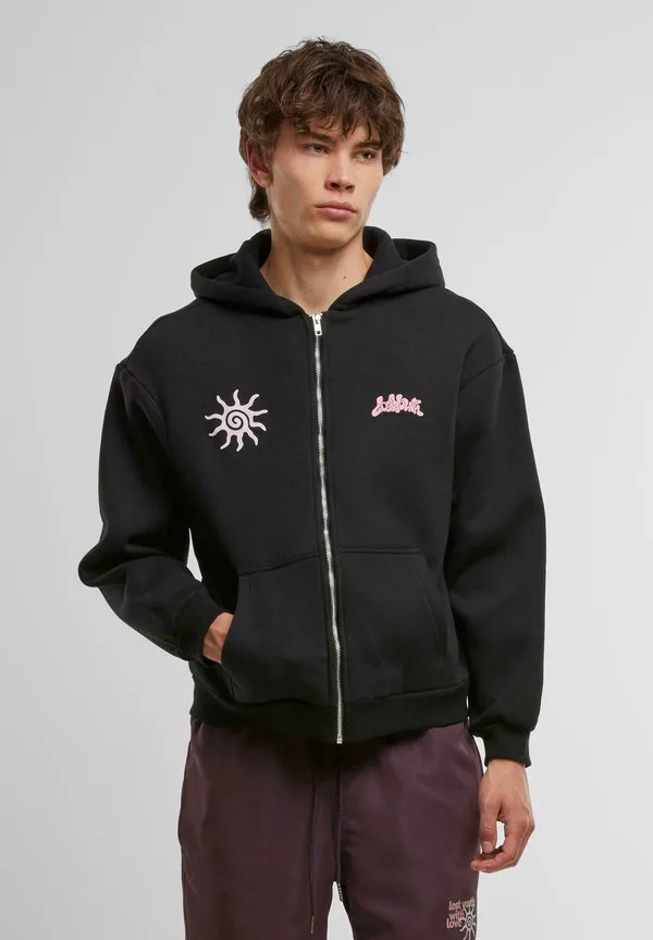 Толстовка на молнии с надписью «с любовью» Lost Youth, Black, Черный, Толстовка на молнии с надписью «с любовью» Lost Youth, Black
Толстовка на молнии с надписью «с любовью» Lost Youth, Black, Черный, Толстовка на молнии с надписью «с любовью» Lost Youth, Black