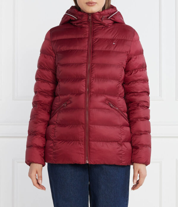 Куртка mw утепленная глобальная полоса Regular fit Tommy Hilfiger, красный
Куртка mw утепленная глобальная полоса Regular fit Tommy Hilfiger, красный