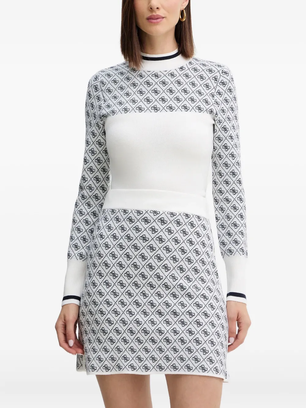 Свитер с логотипом Guess Usa, белый
Свитер с логотипом Guess Usa, белый