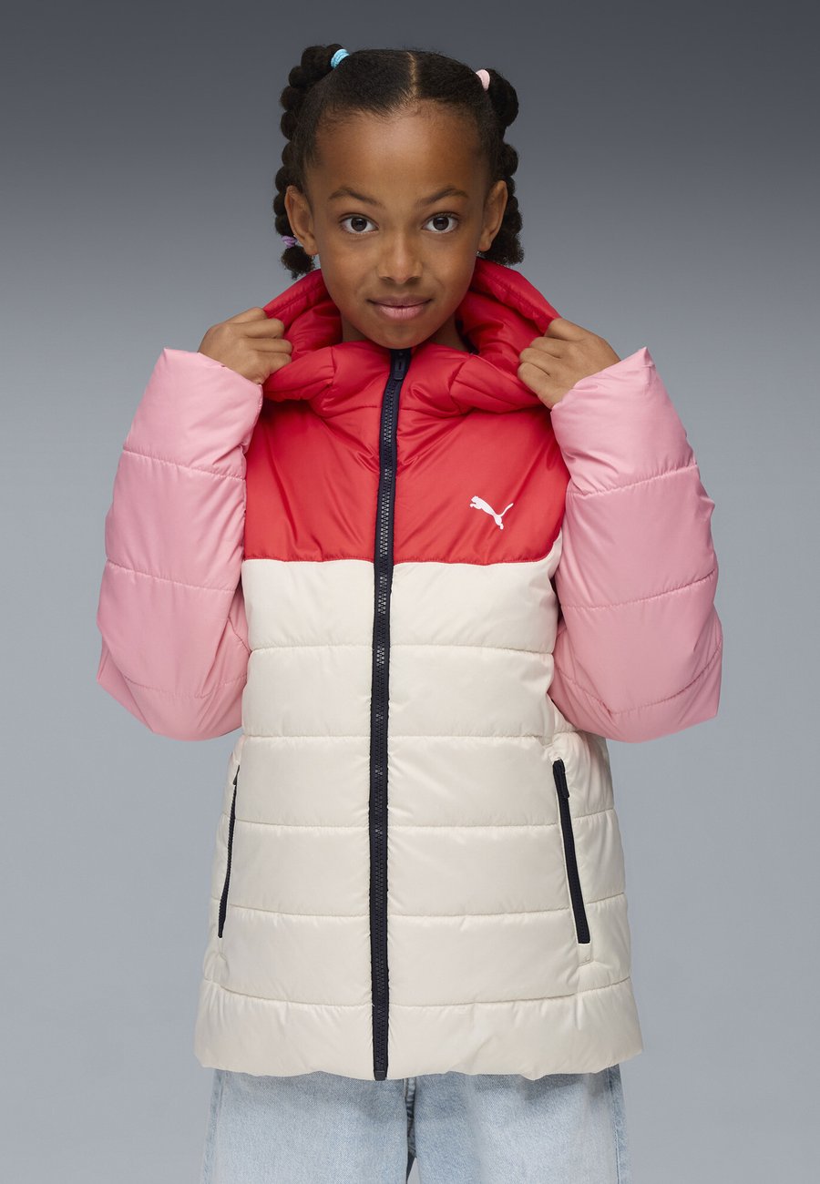 Зимняя куртка Puma HOODED PADDED, Alpine Snow/Multi-Coloured
Зимняя куртка Puma HOODED PADDED, Alpine Snow/Multi-Coloured