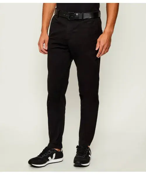 Брюки чинос ds-1 Tapered fit Boss Orange, черный
Брюки чинос ds-1 Tapered fit Boss Orange, черный