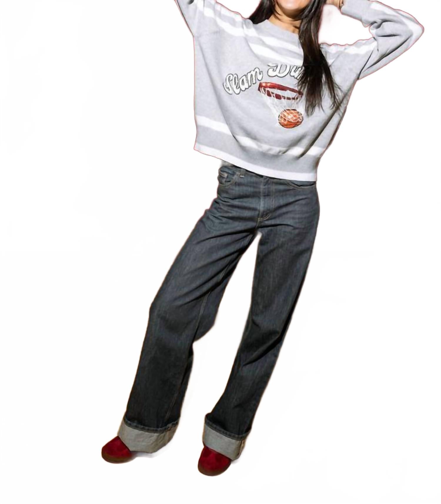 Свитер Slam Dunk в сером цвете QUEEN OF SPARKLES, серый
Свитер Slam Dunk в сером цвете QUEEN OF SPARKLES, серый