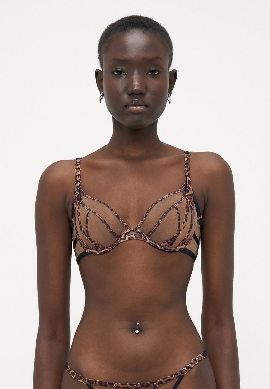 Бюстгальтер Ann Summers SHEER DESIRE ANIMAL NON PAD PLUNGE , Multi/Light Brown
Бюстгальтер Ann Summers SHEER DESIRE ANIMAL NON PAD PLUNGE , Multi/Light Brown