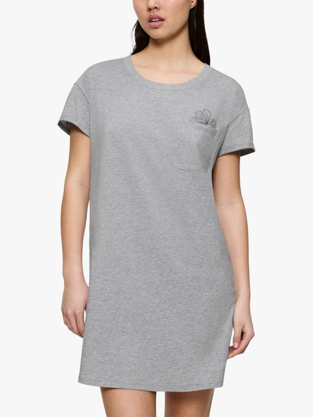 Короткое ночное платье с короткими рукавами Triumph, Dark Grey Melange
Короткое ночное платье с короткими рукавами Triumph, Dark Grey Melange