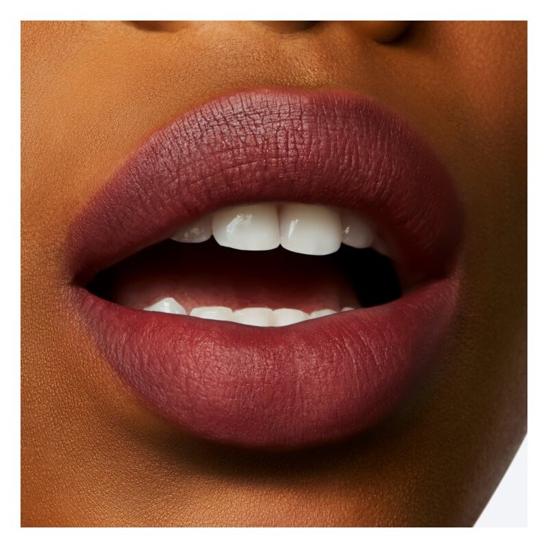 Матовая помада MAC Cosmetics Powder Kiss Lipstick, оттенок Kinda Soar-ta 3 г
Матовая помада MAC Cosmetics Powder Kiss Lipstick, оттенок Kinda Soar-ta 3 г