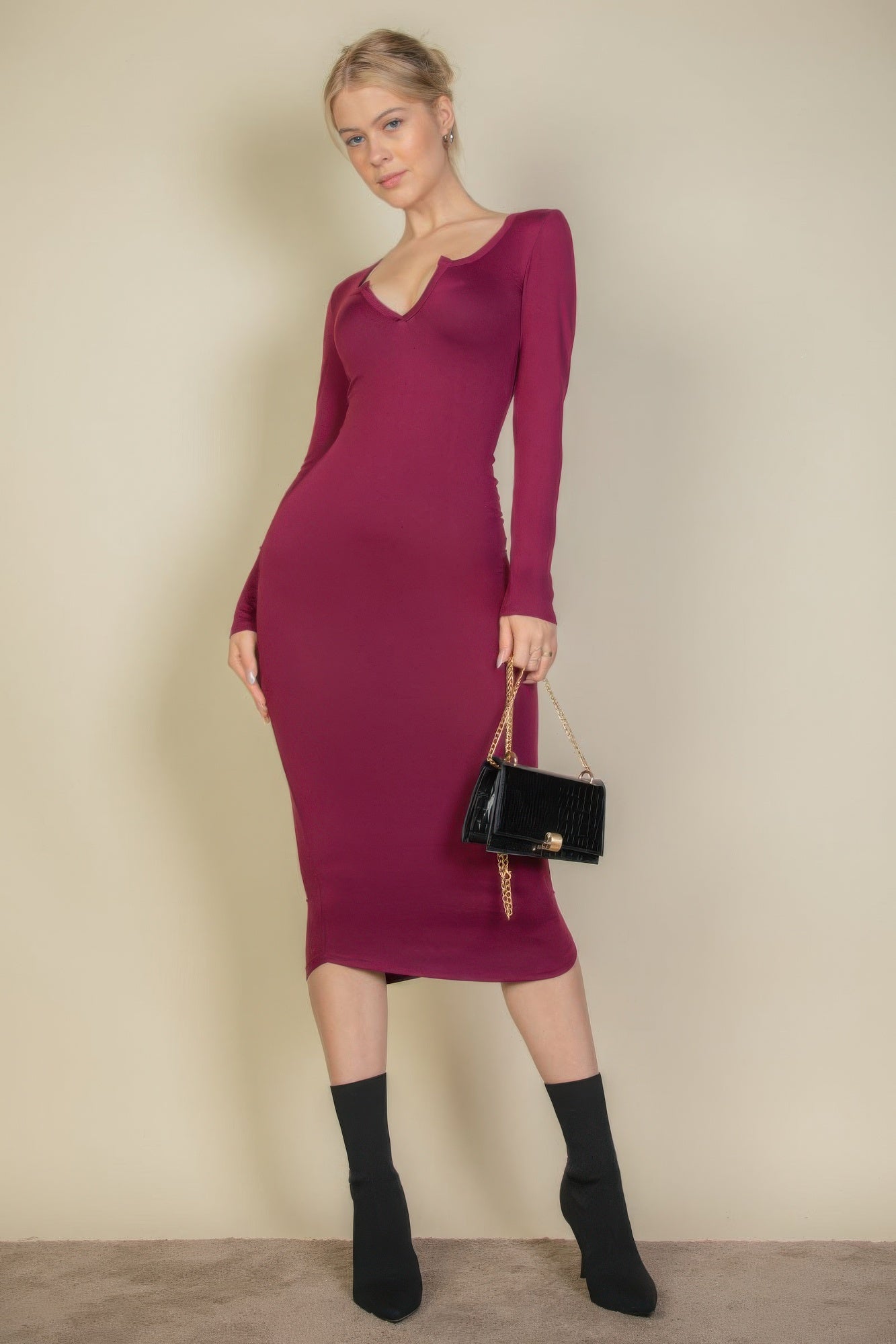 FASHNZFAB женское платье миди с разрезом на шее и длинными рукавами, цвет burgundy
FASHNZFAB женское платье миди с разрезом на шее и длинными рукавами, цвет burgundy