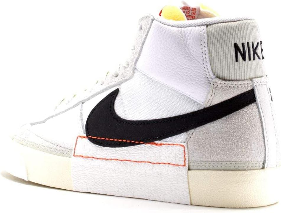 Низкие кроссовки Nike для мужчин, White Black Light Bone Summit White
Низкие кроссовки Nike для мужчин, White Black Light Bone Summit White