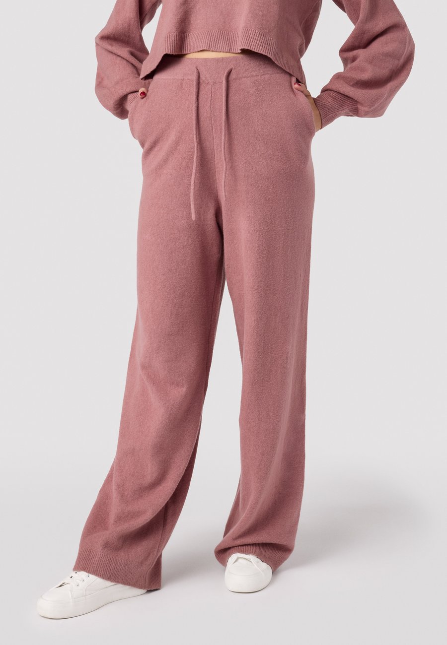 Брюки Laurella Trousers, Pink
Брюки Laurella Trousers, Pink