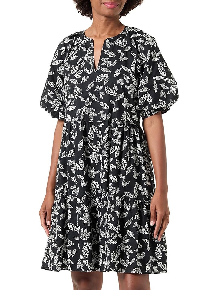 Платье до колена TAIFUN, черный
Платье до колена TAIFUN, черный