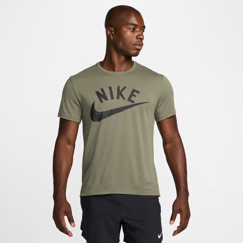 Толстовка Miler Dri-Fit Nike, мультиколор
Толстовка Miler Dri-Fit Nike, мультиколор