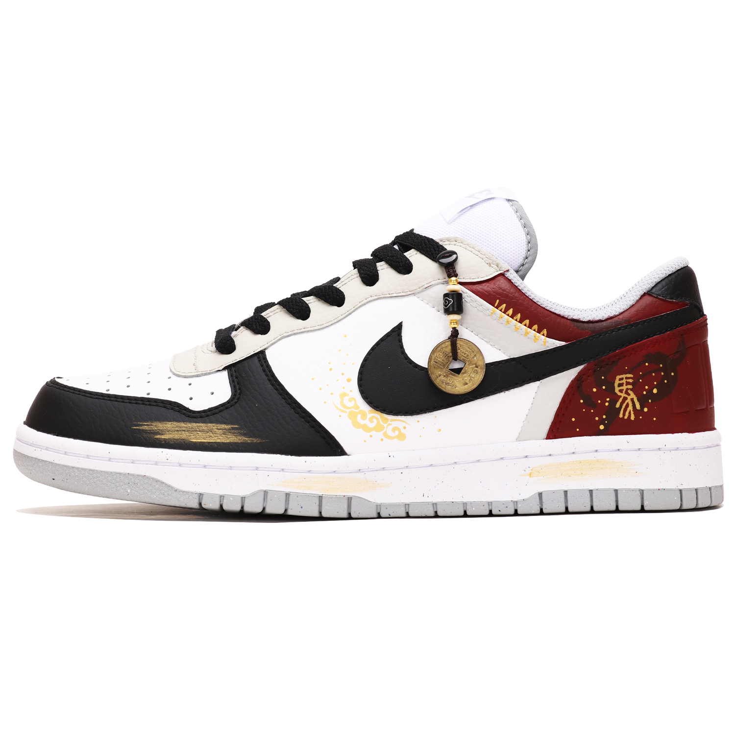 Nike Мужские износостойкие дышащие низкие скейтборд-кроссовки, черный с красными элементами
Nike Мужские износостойкие дышащие низкие скейтборд-кроссовки, черный с красными элементами