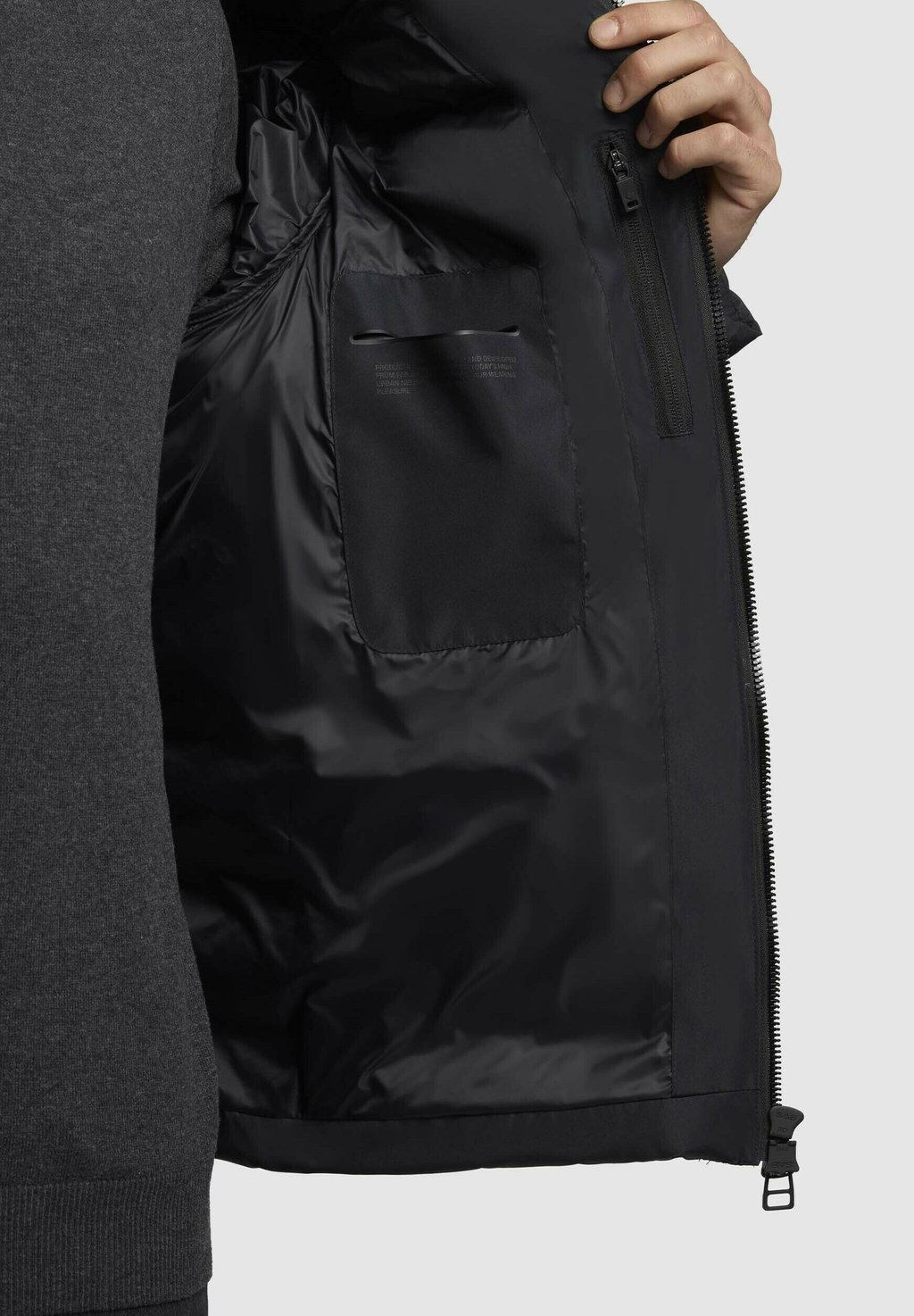 Зимняя куртка WOU khujo, темно-синий
Зимняя куртка WOU khujo, темно-синий