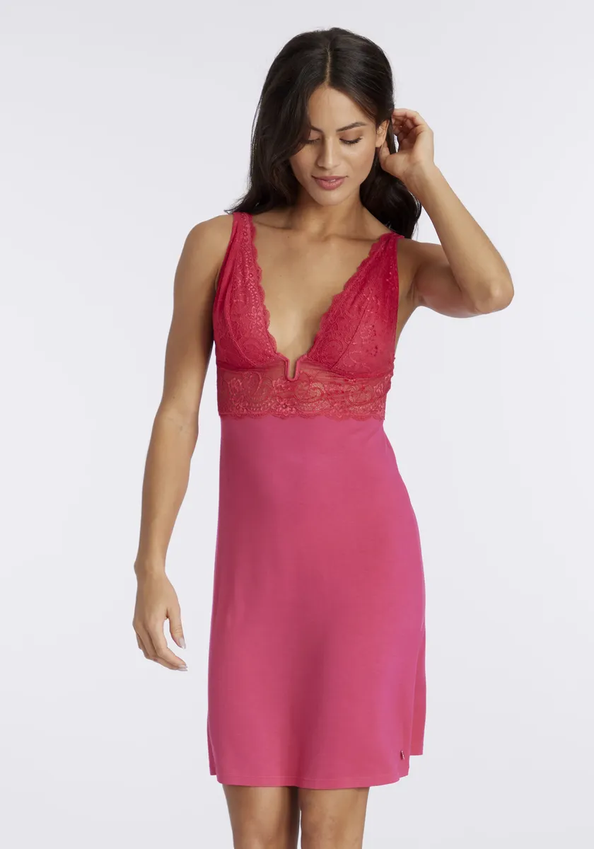Пеньюар LASCANA с красивыми кружевными деталями, красный
Пеньюар LASCANA с красивыми кружевными деталями, красный