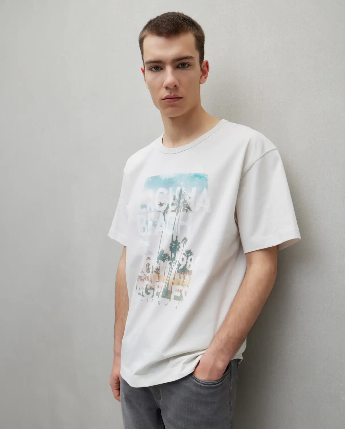 Мужская футболка свободного кроя с короткими рукавами Easy Wear, цвет 130 Marfil
Мужская футболка свободного кроя с короткими рукавами Easy Wear, цвет 130 Marfil