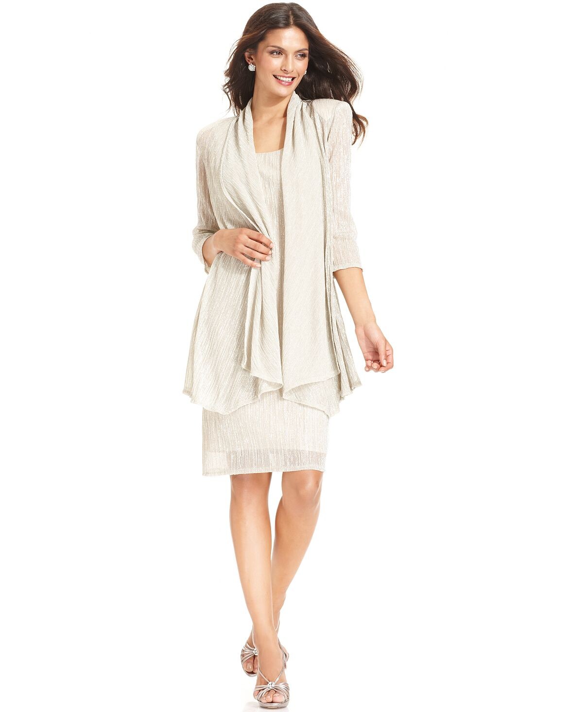 Металлизированное платье и куртка без рукавов R & M Richards
Металлизированное платье и куртка без рукавов R & M Richards