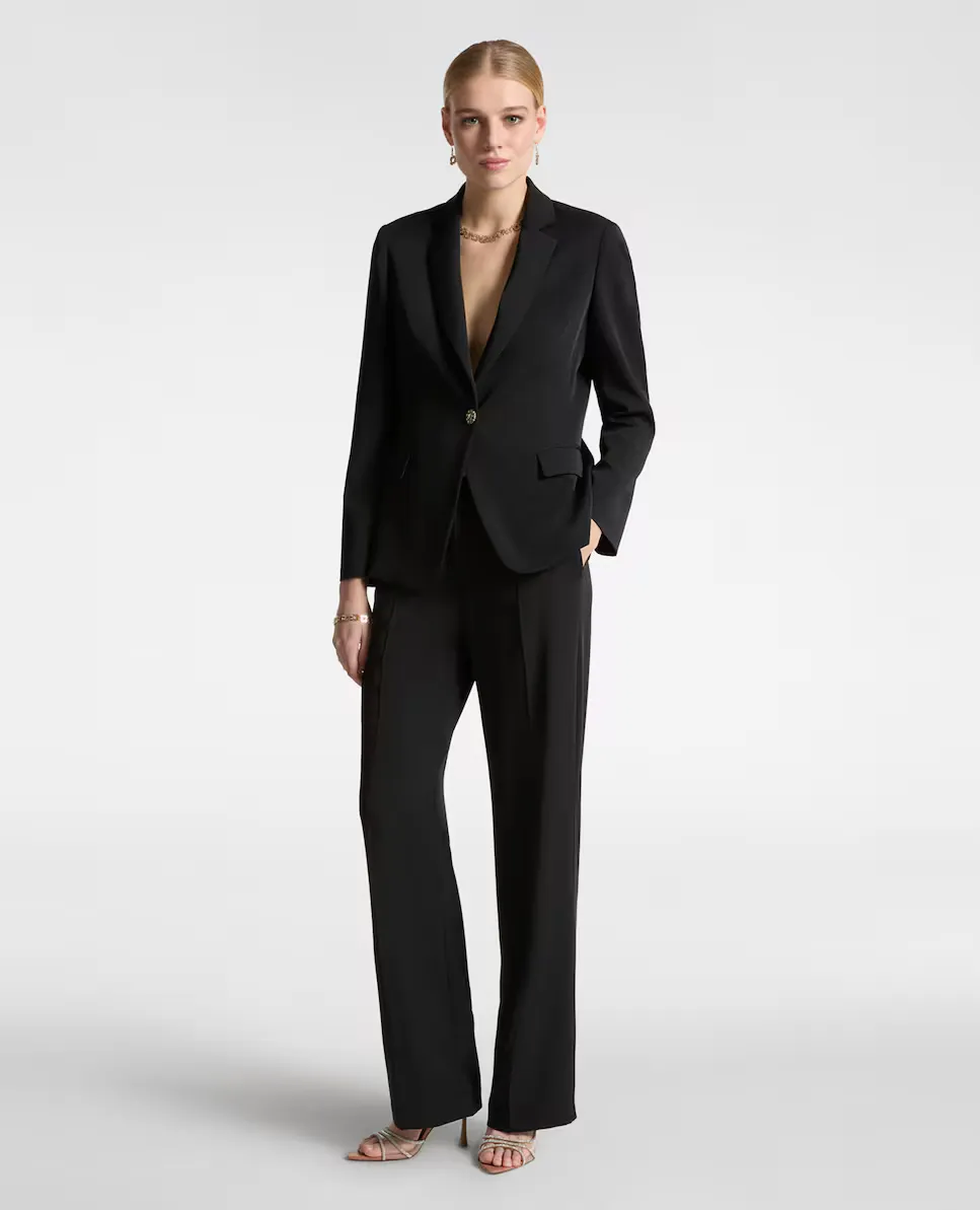 Женские эластичные брюки из кади с пуговицей и скрытой молнией Elena Miró, черный
Женские эластичные брюки из кади с пуговицей и скрытой молнией Elena Miró, черный