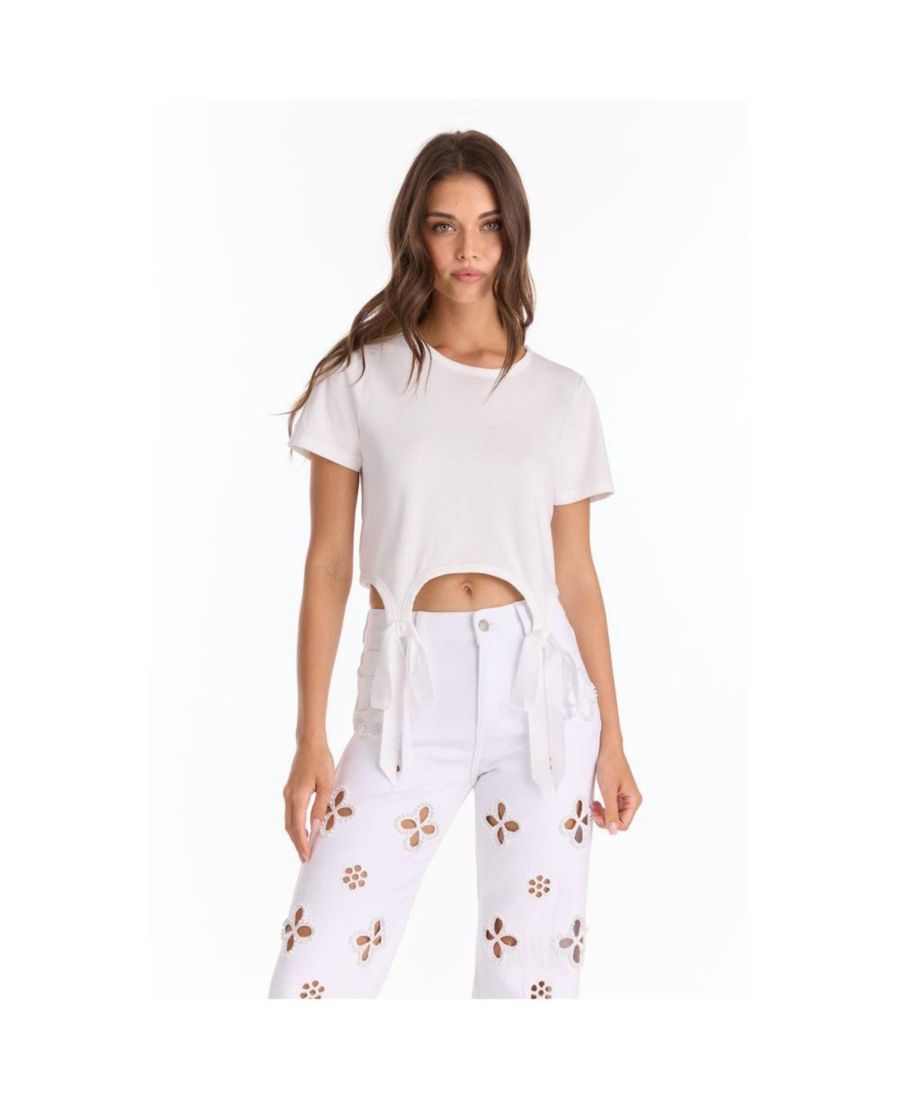 Женская атласная рубашка Diana с бантом - белая The Noli Shop, White
Женская атласная рубашка Diana с бантом - белая The Noli Shop, White