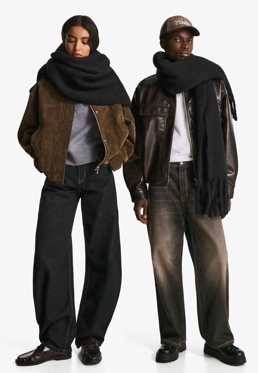 Шарф Bershka PLAIN, Black
Шарф Bershka PLAIN, Black