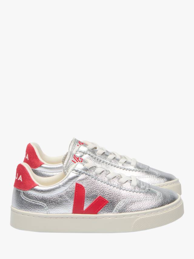 Детские кожаные кроссовки Volley Metallic VEJA, Silver Pekin
Детские кожаные кроссовки Volley Metallic VEJA, Silver Pekin